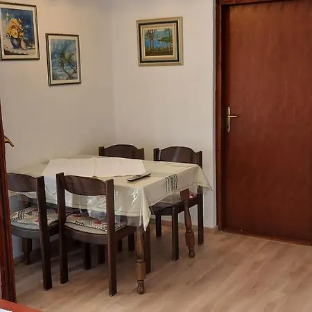 Apartman Apartment Punat